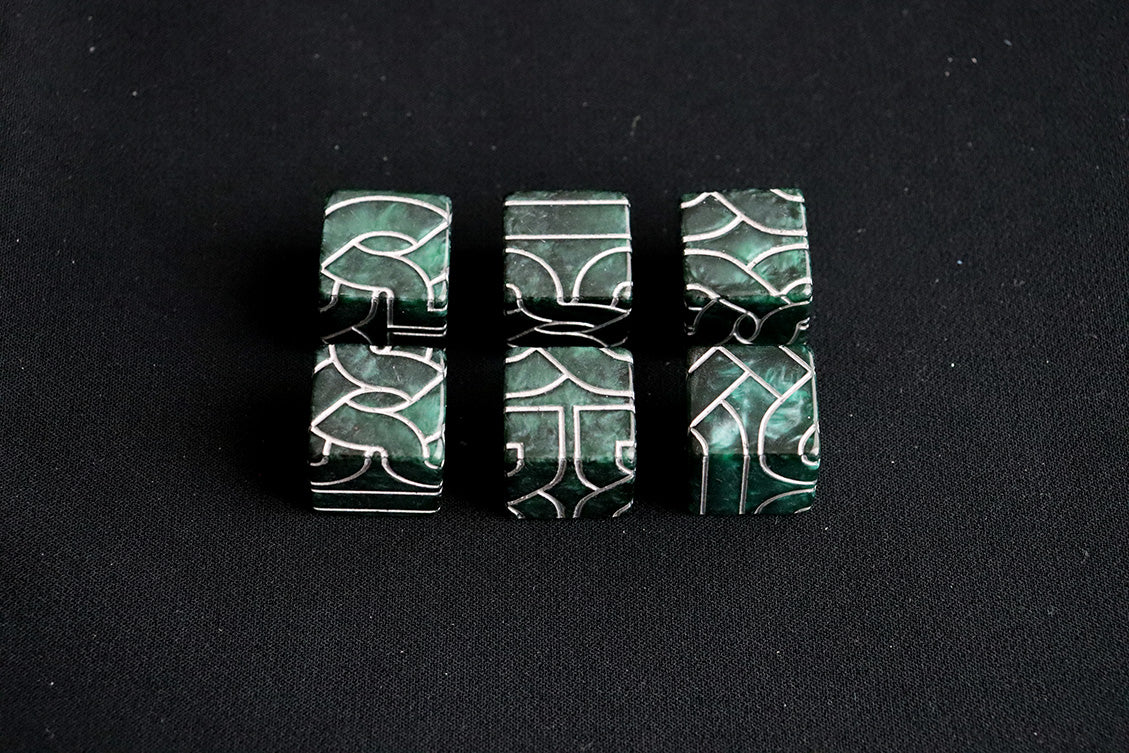 9 "A Bridge Too Far" Knot Dice (Green)